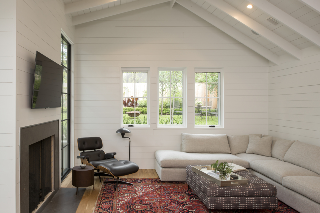 06_red-pants-studio-_-mezger-homes_woodview-1024x683